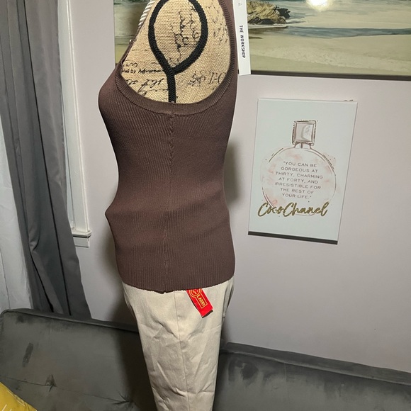 Brown Ribbed Tank Top - Picture 14 of 14